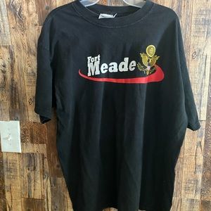 Life Signs t-shirt Ft. Meade size x large (rm75